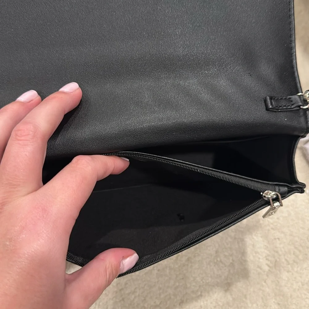 NWT Badgley Mischka Black Crossbody Bag with round logo - Picture 7 of 10